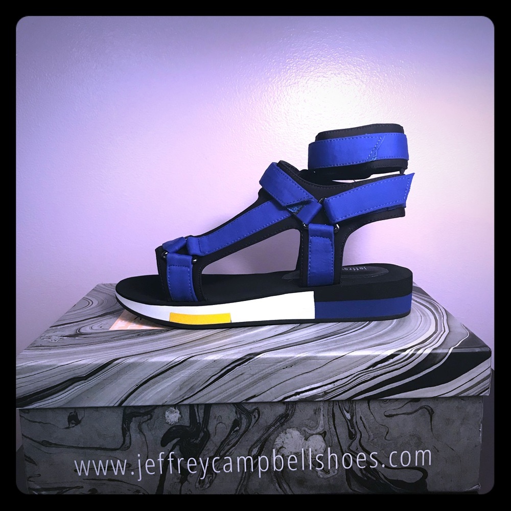 💥SOLD💥Jeffrey Campbell Sporty Sandal
